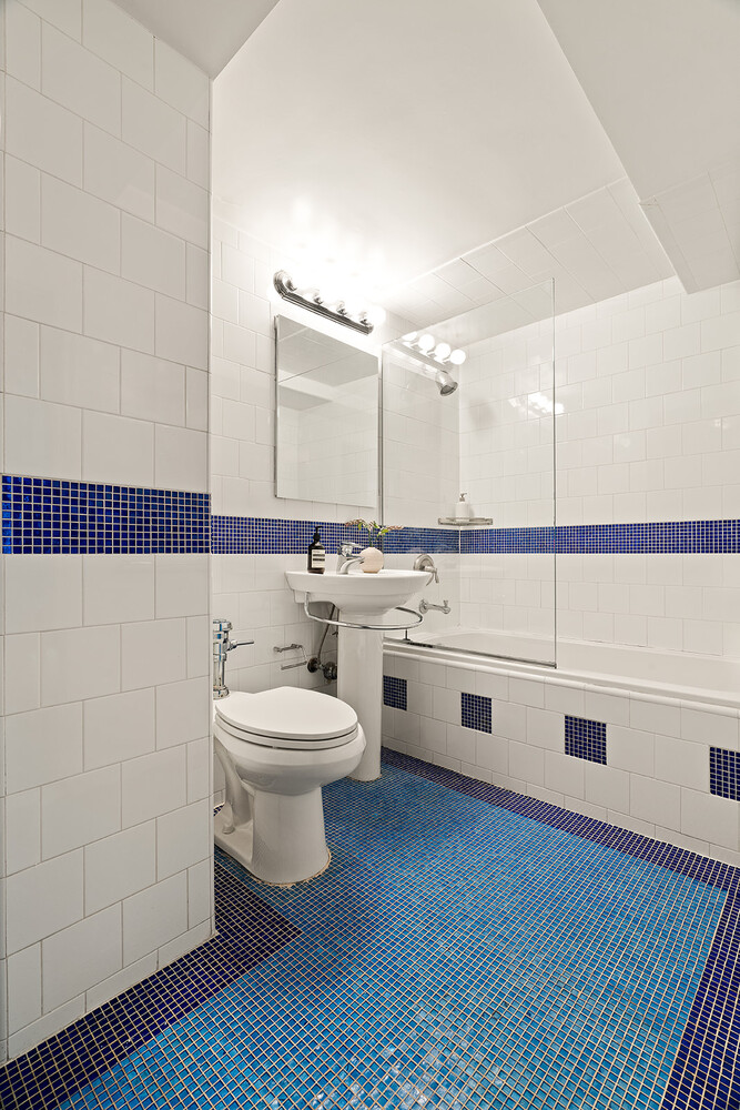 45 W 10TH Street 1F2NDFL