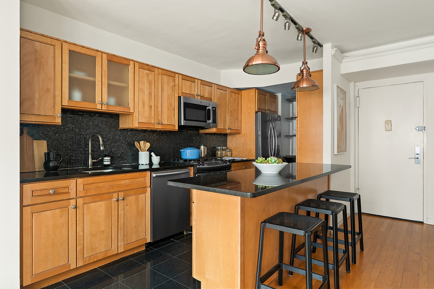 45 W 10TH Street 1F2NDFL