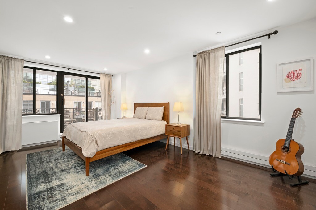 366 W 11TH Street 6FE