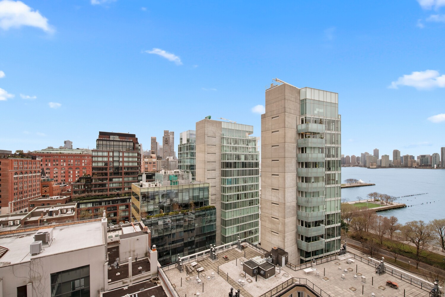 366 W 11TH Street 6G