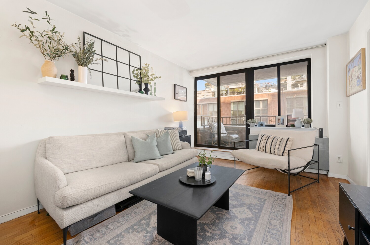 366 W 11TH Street 6G