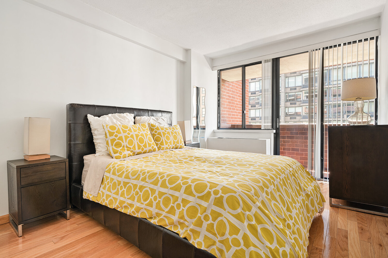 233 E 86TH Street 6B