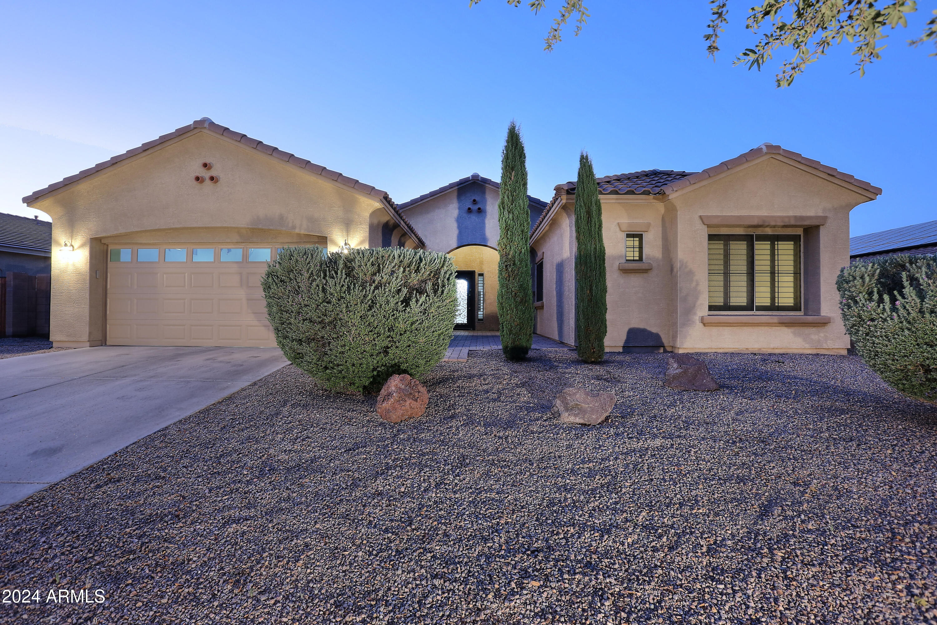 2984 E COCONINO Drive E