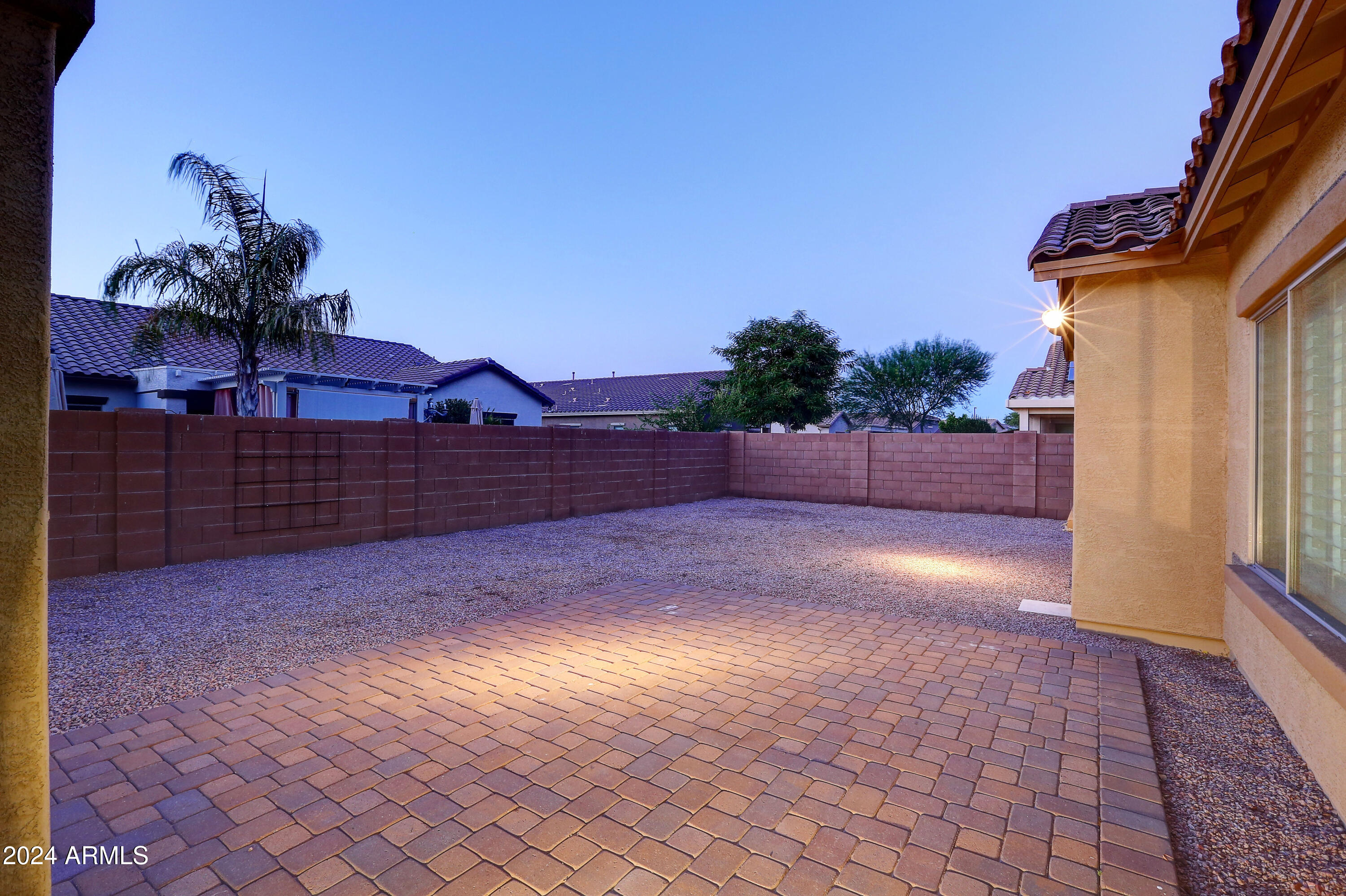 2984 E COCONINO Drive E