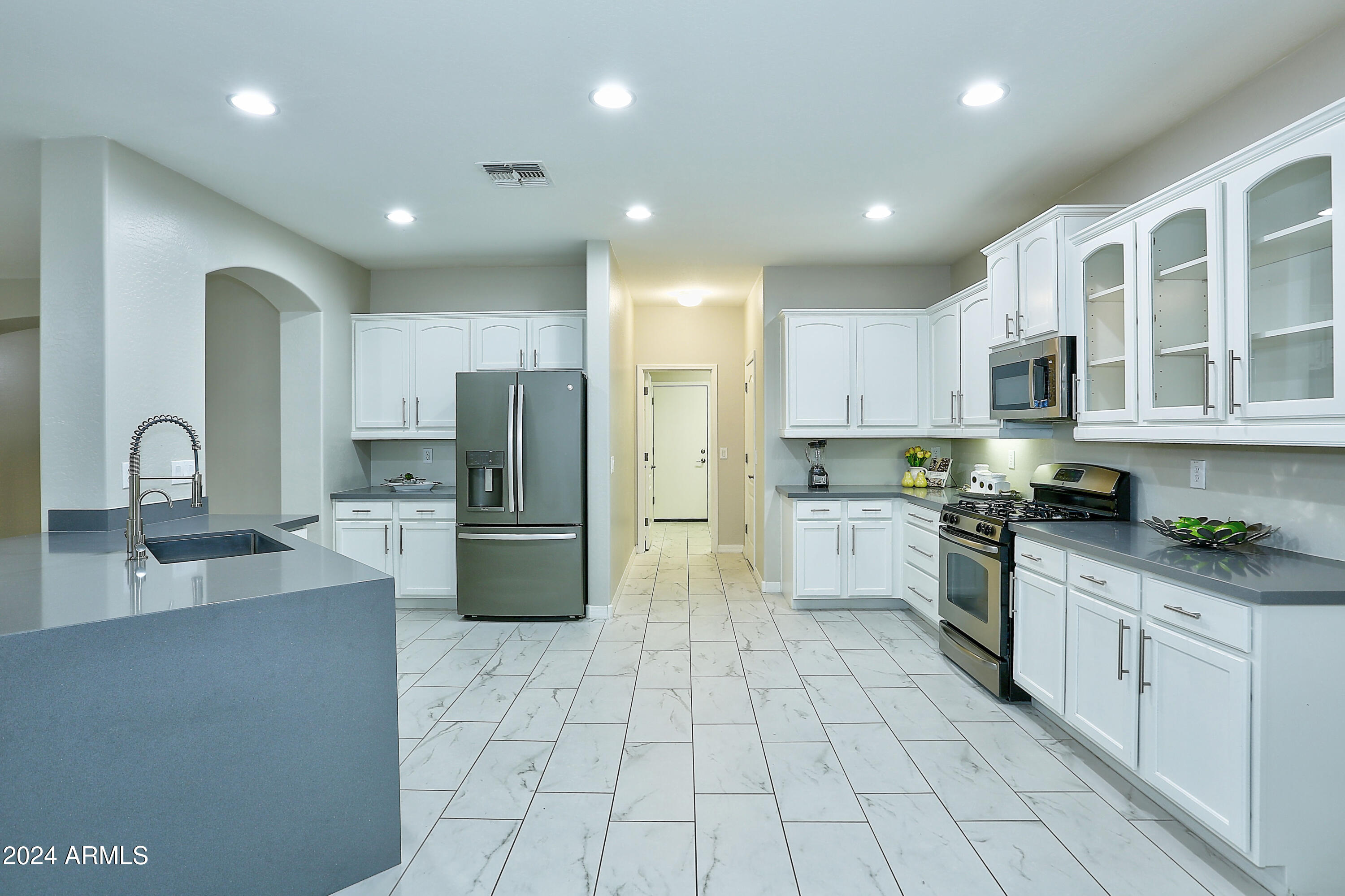 2984 E COCONINO Drive E