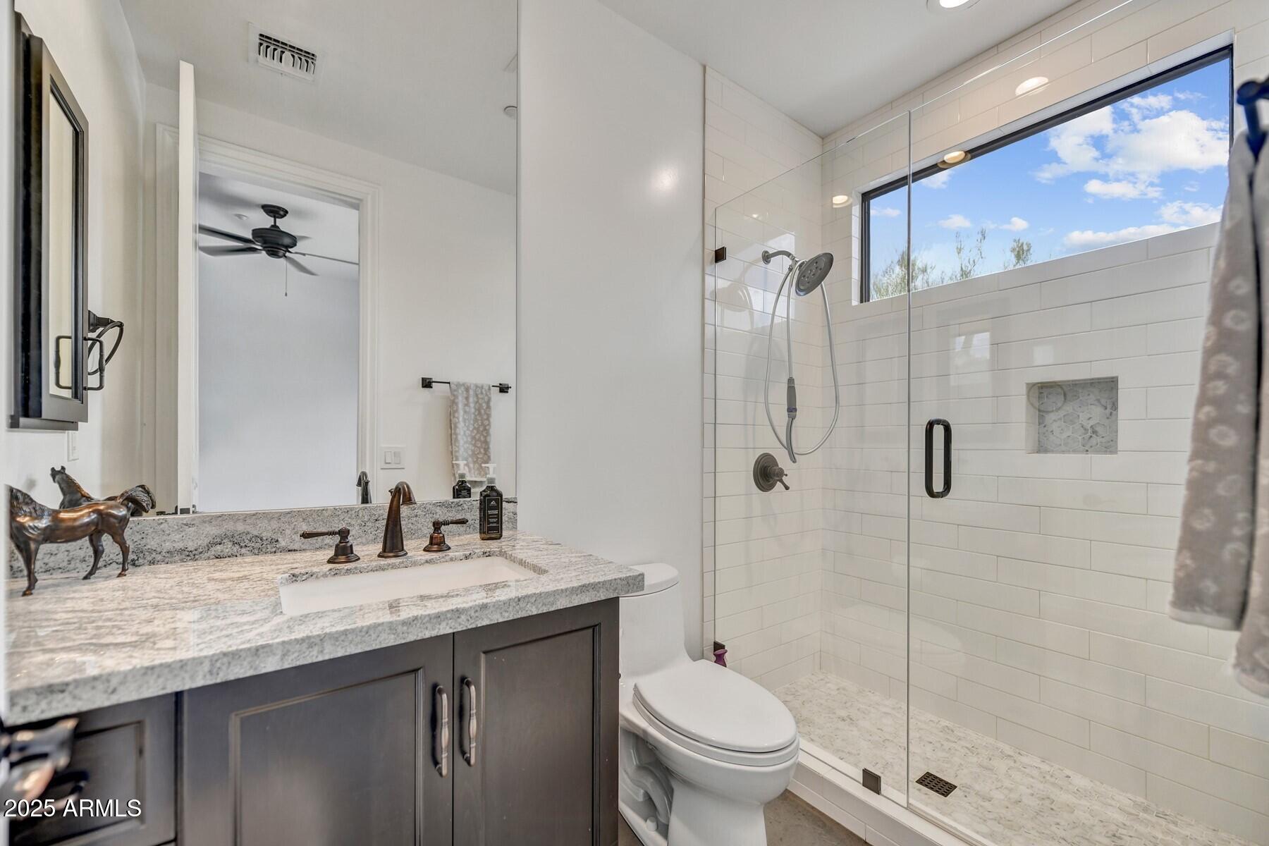 8300 E DIXILETA Drive E, 233