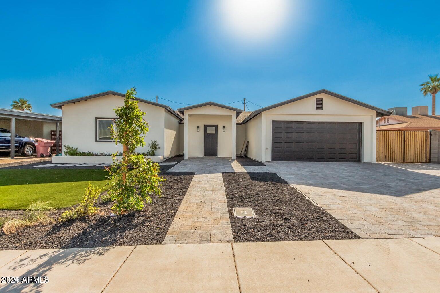 2220 N 66TH Street N