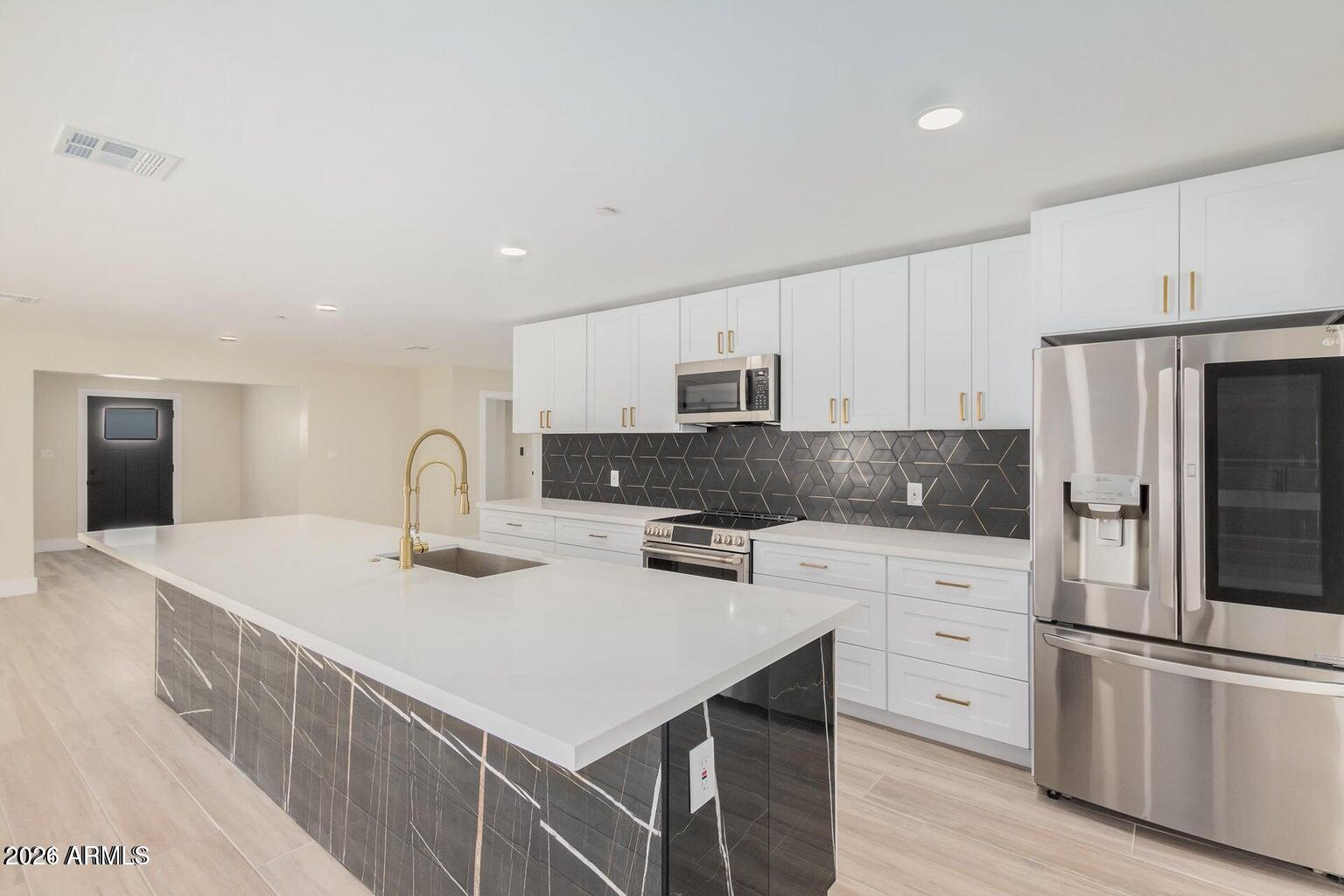 2220 N 66TH Street N