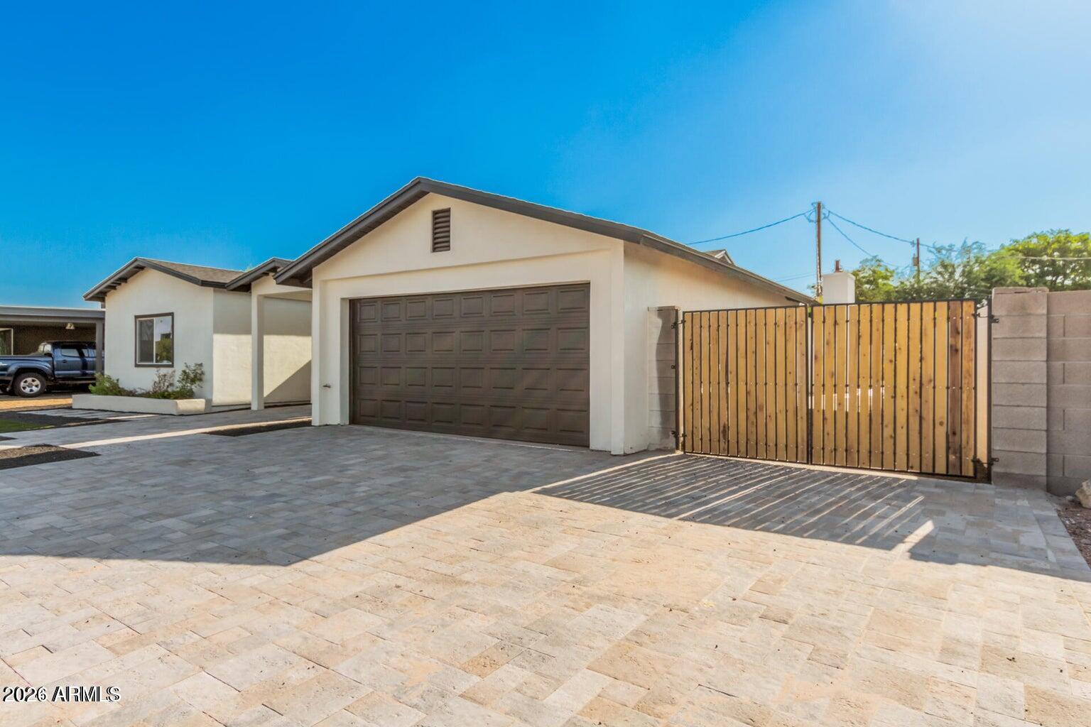 2220 N 66TH Street N