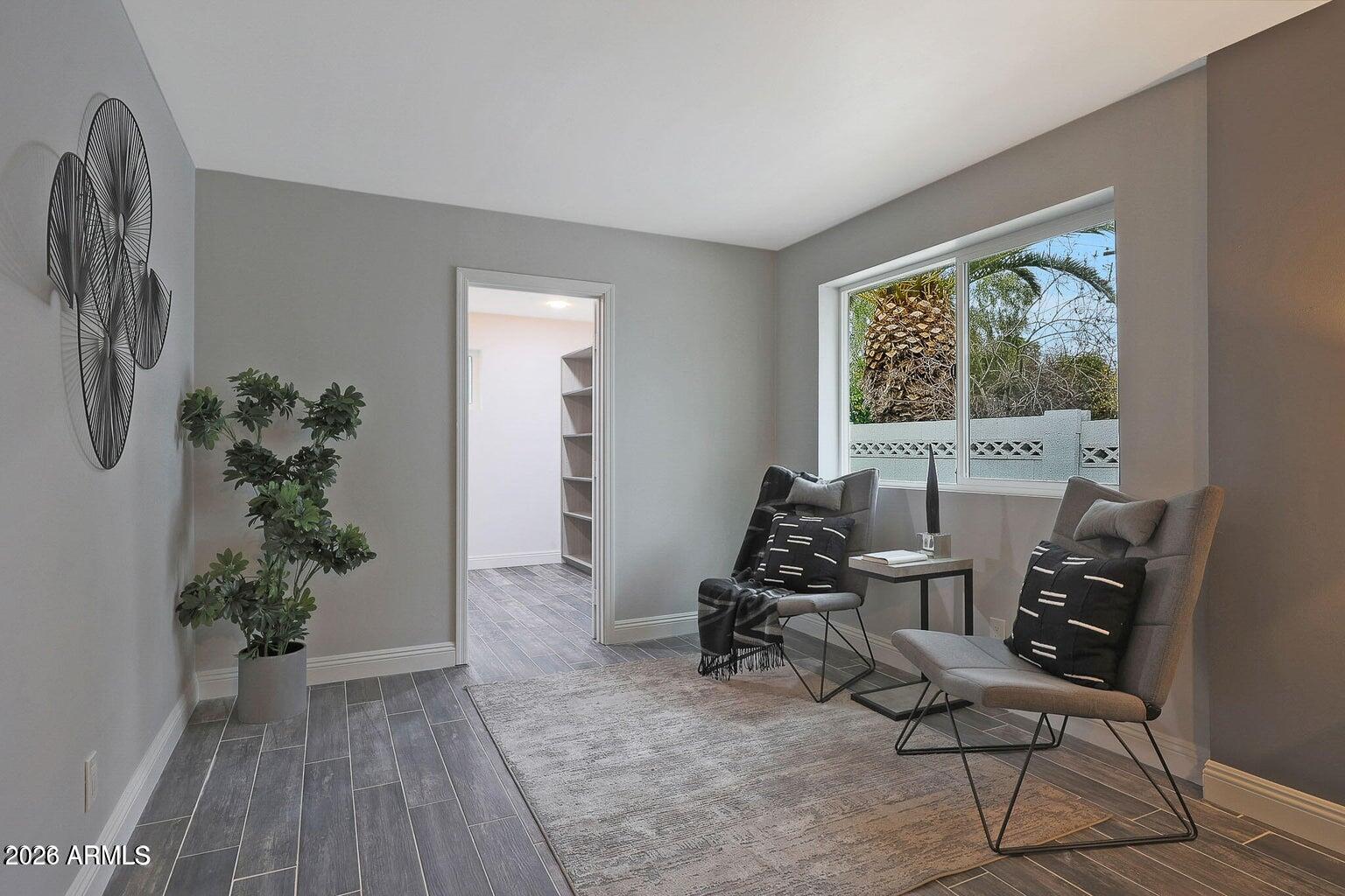 8444 E BONITA Drive
