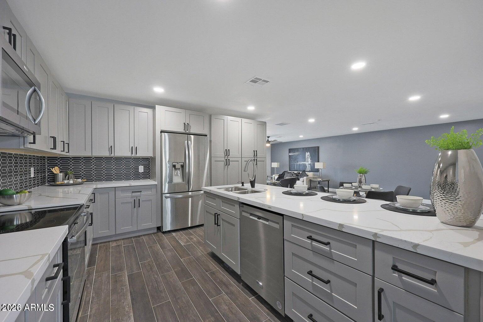 8444 E BONITA Drive