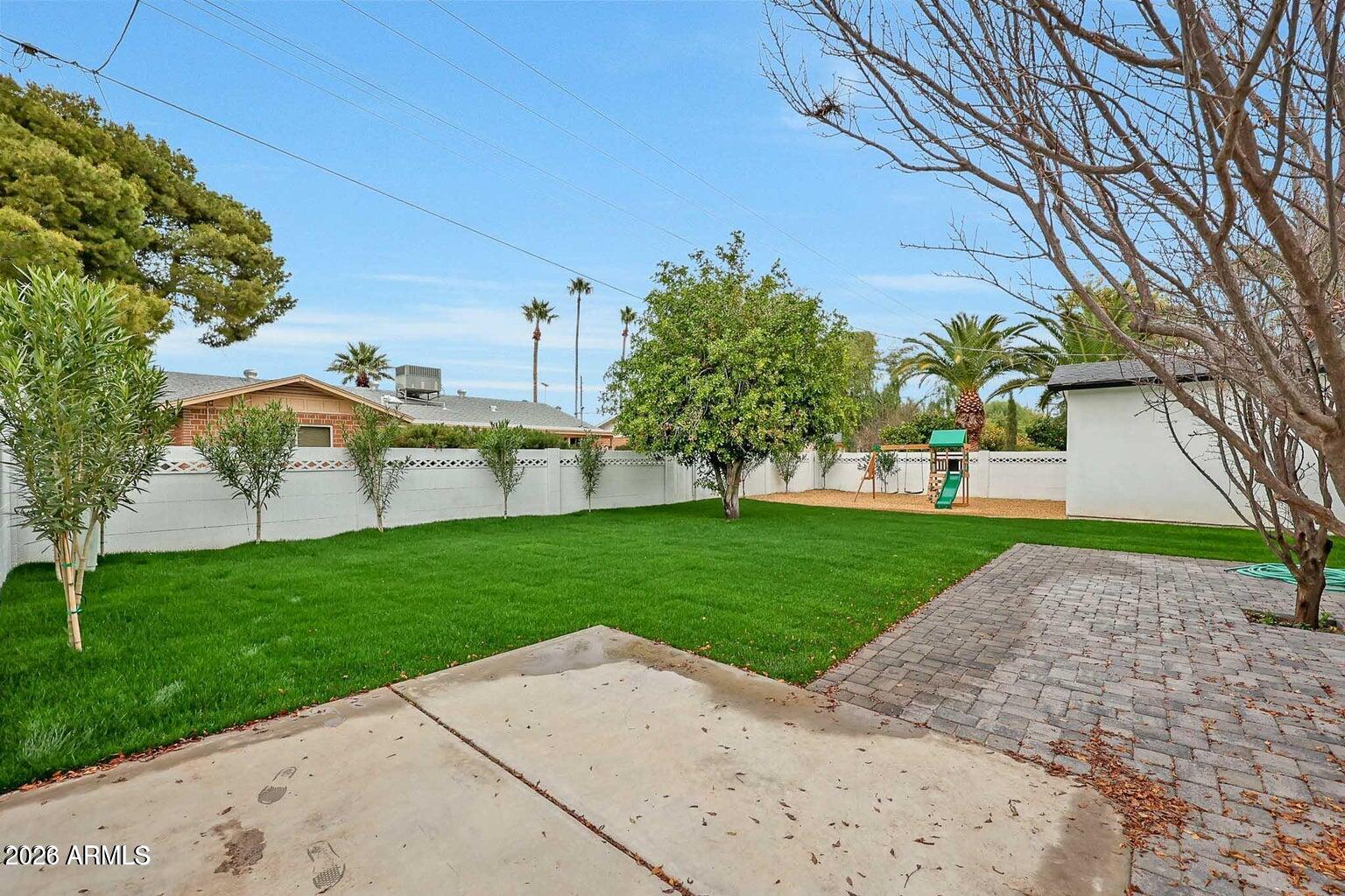 8444 E BONITA Drive