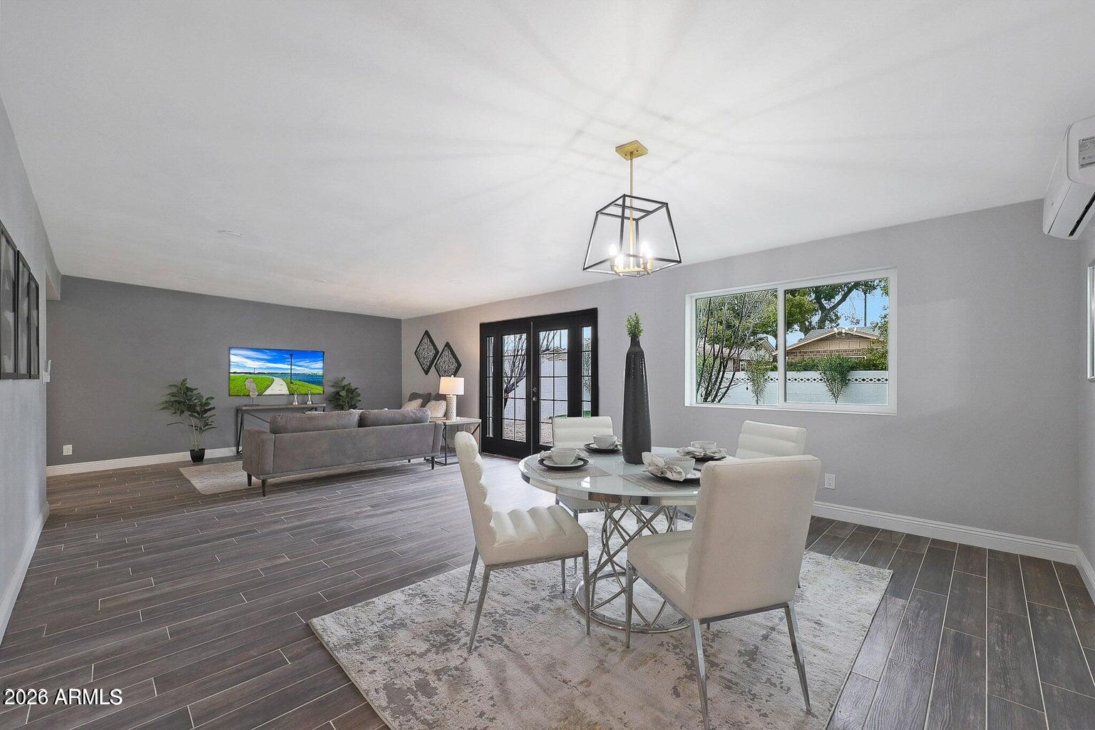 8444 E BONITA Drive