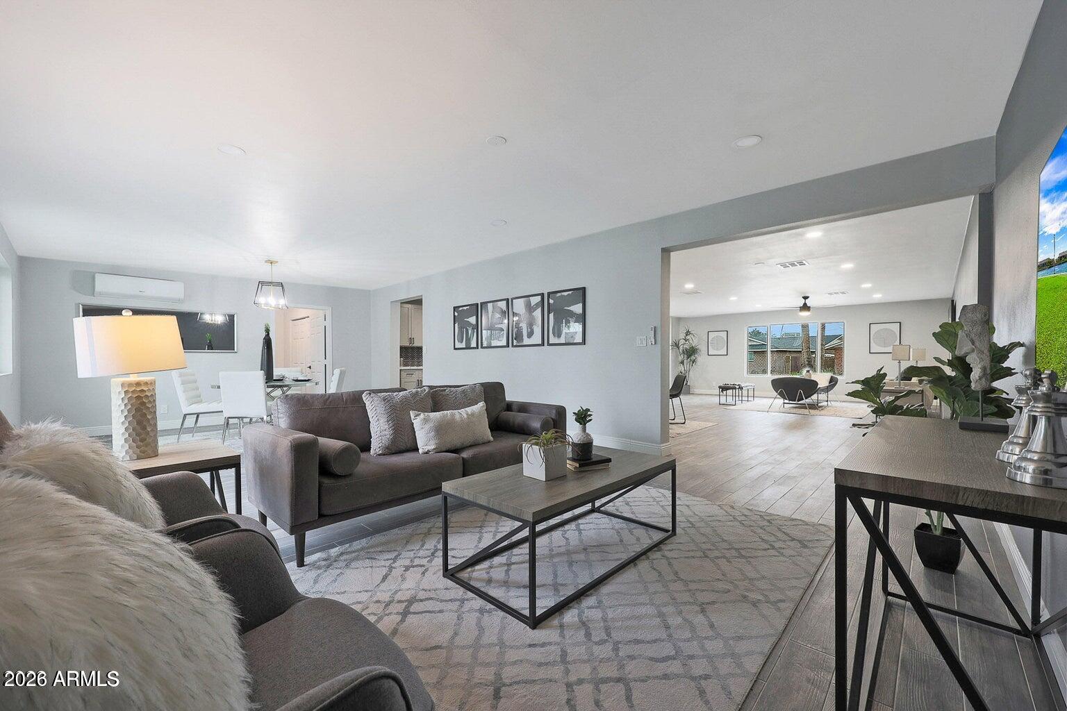 8444 E BONITA Drive
