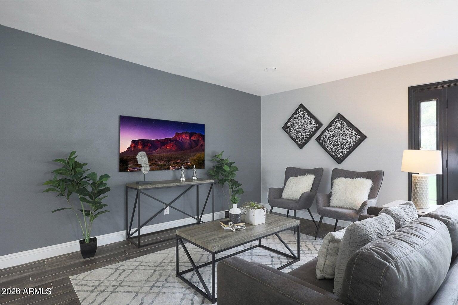 8444 E BONITA Drive