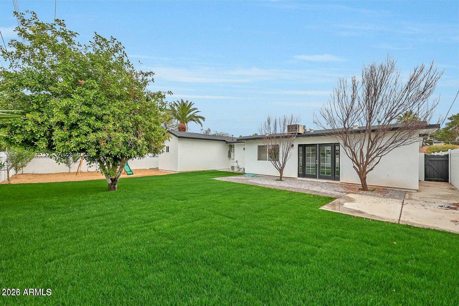 8444 E BONITA Drive