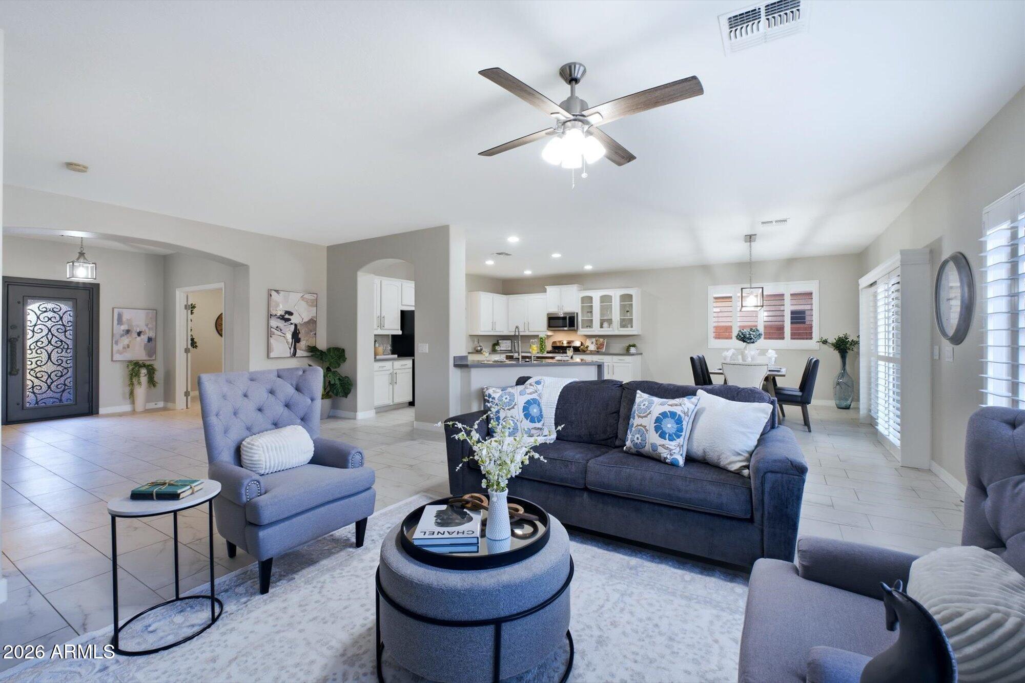 2984 E COCONINO Drive