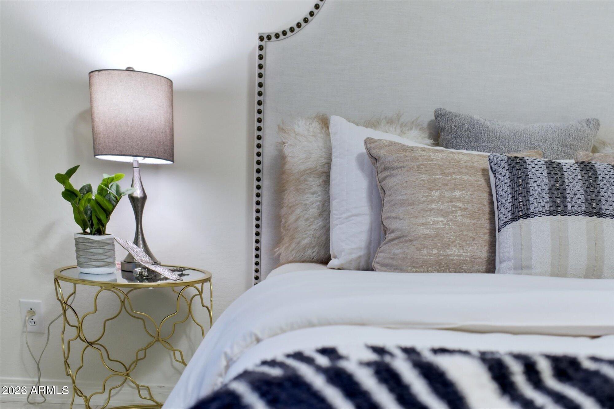 2984 E COCONINO Drive