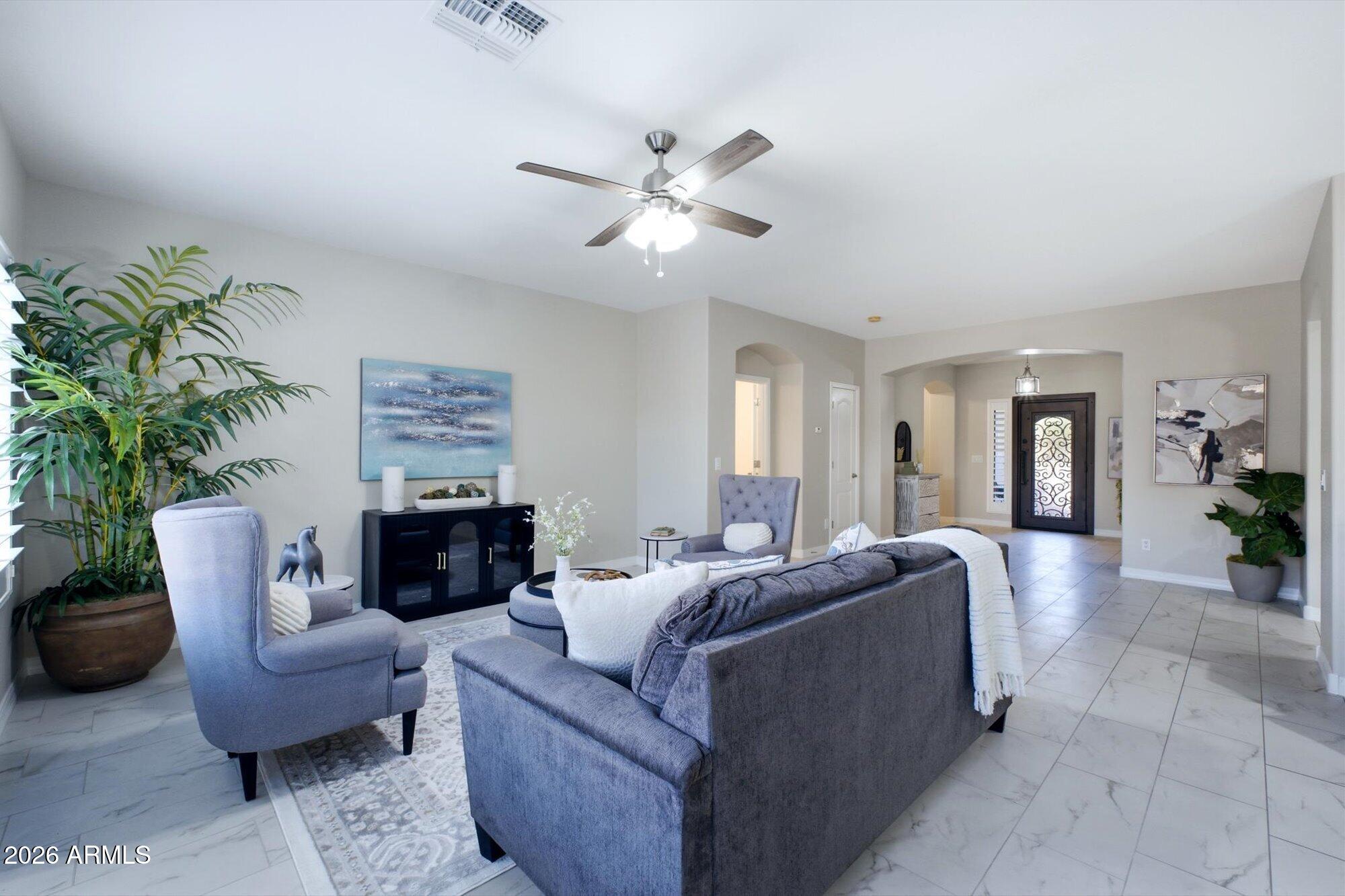 2984 E COCONINO Drive