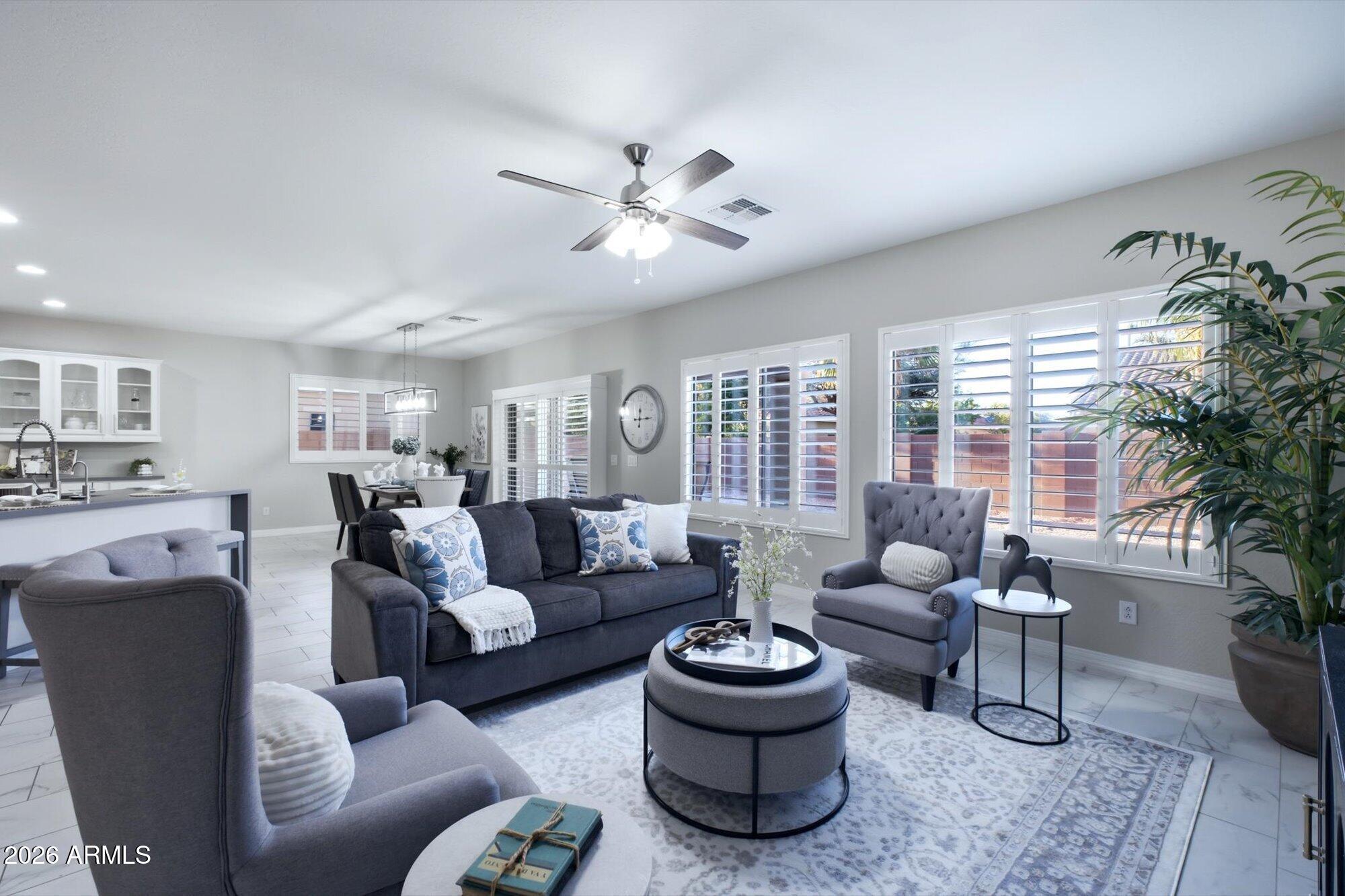 2984 E COCONINO Drive