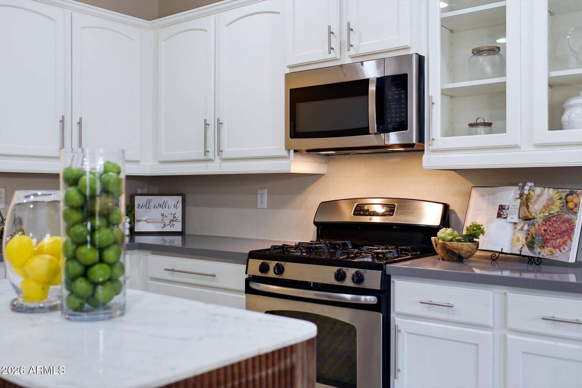 2984 E COCONINO Drive