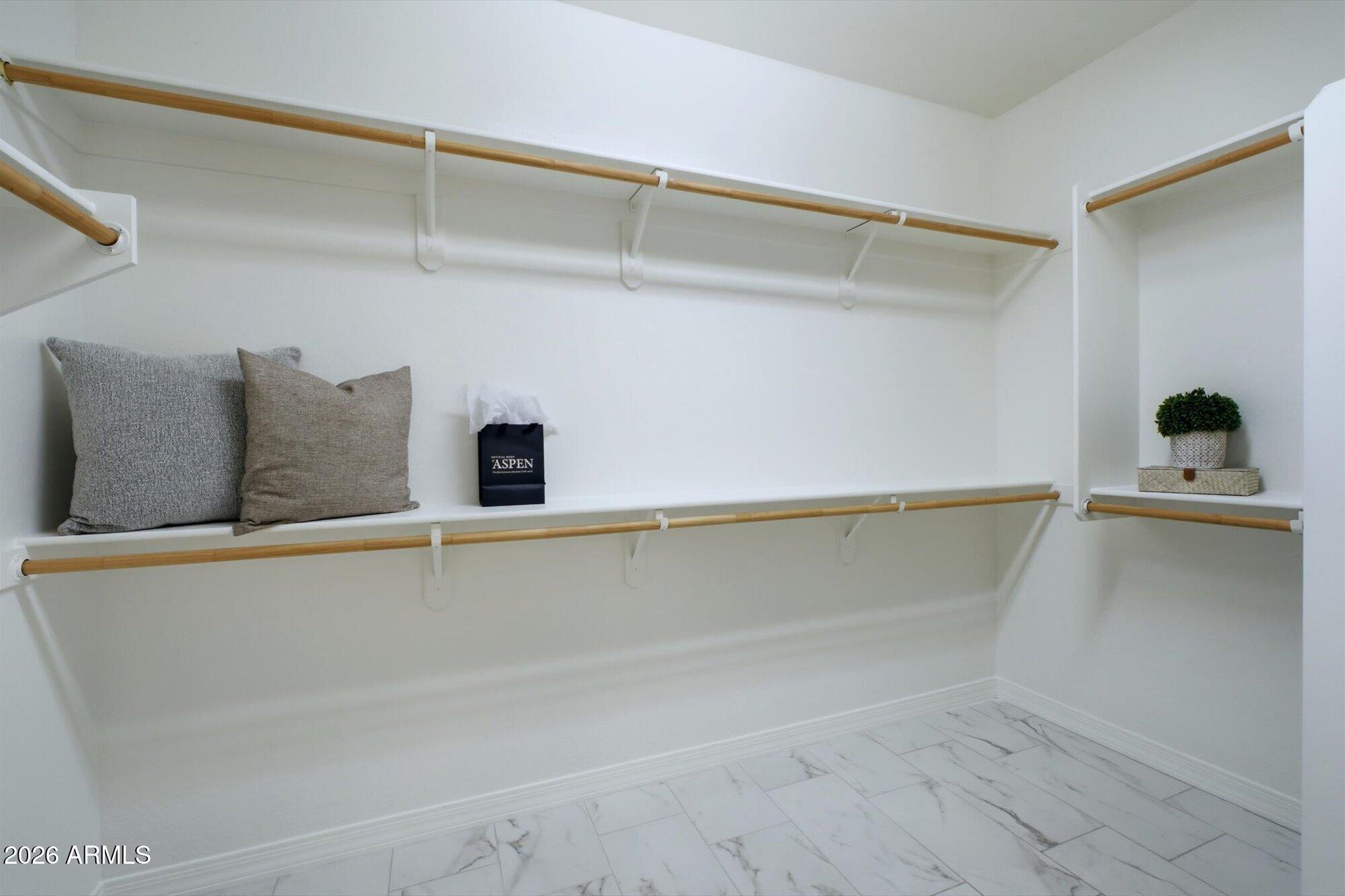 2984 E COCONINO Drive