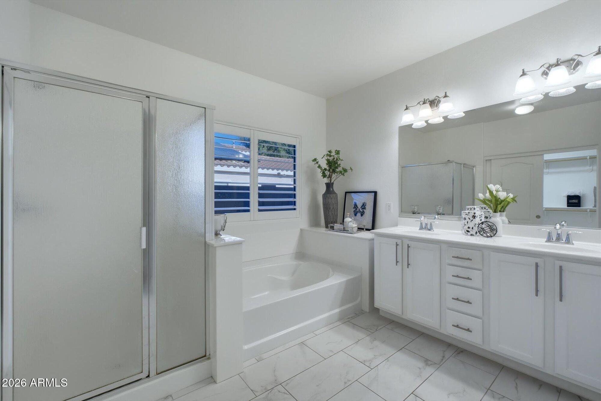 2984 E COCONINO Drive