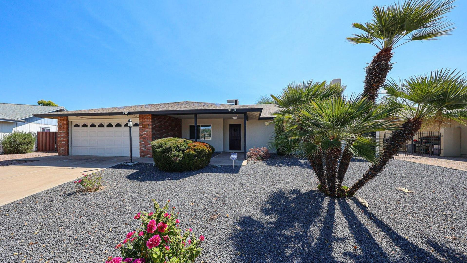 11207 S Iroquois Drive