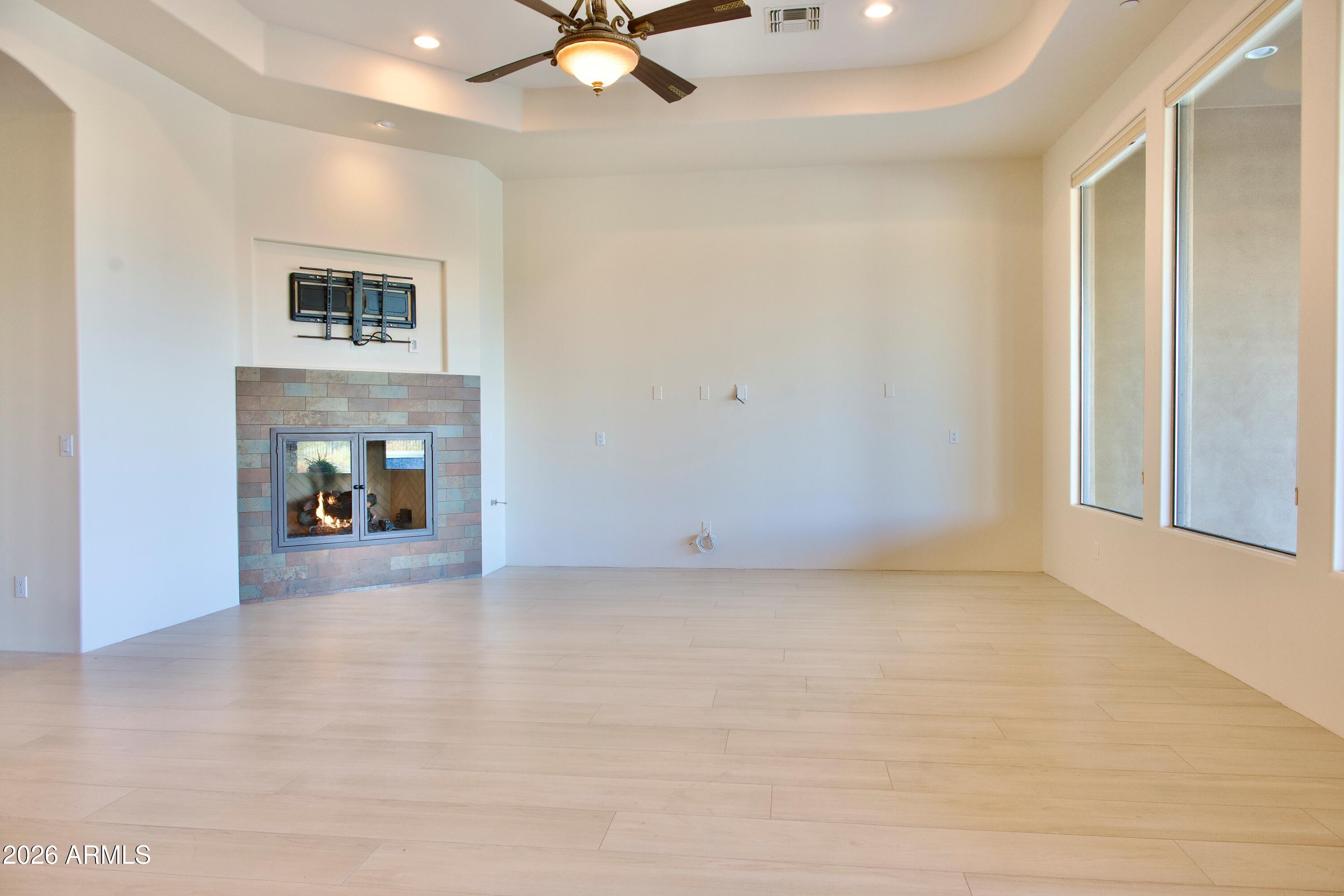 36410 N Boulder View Drive