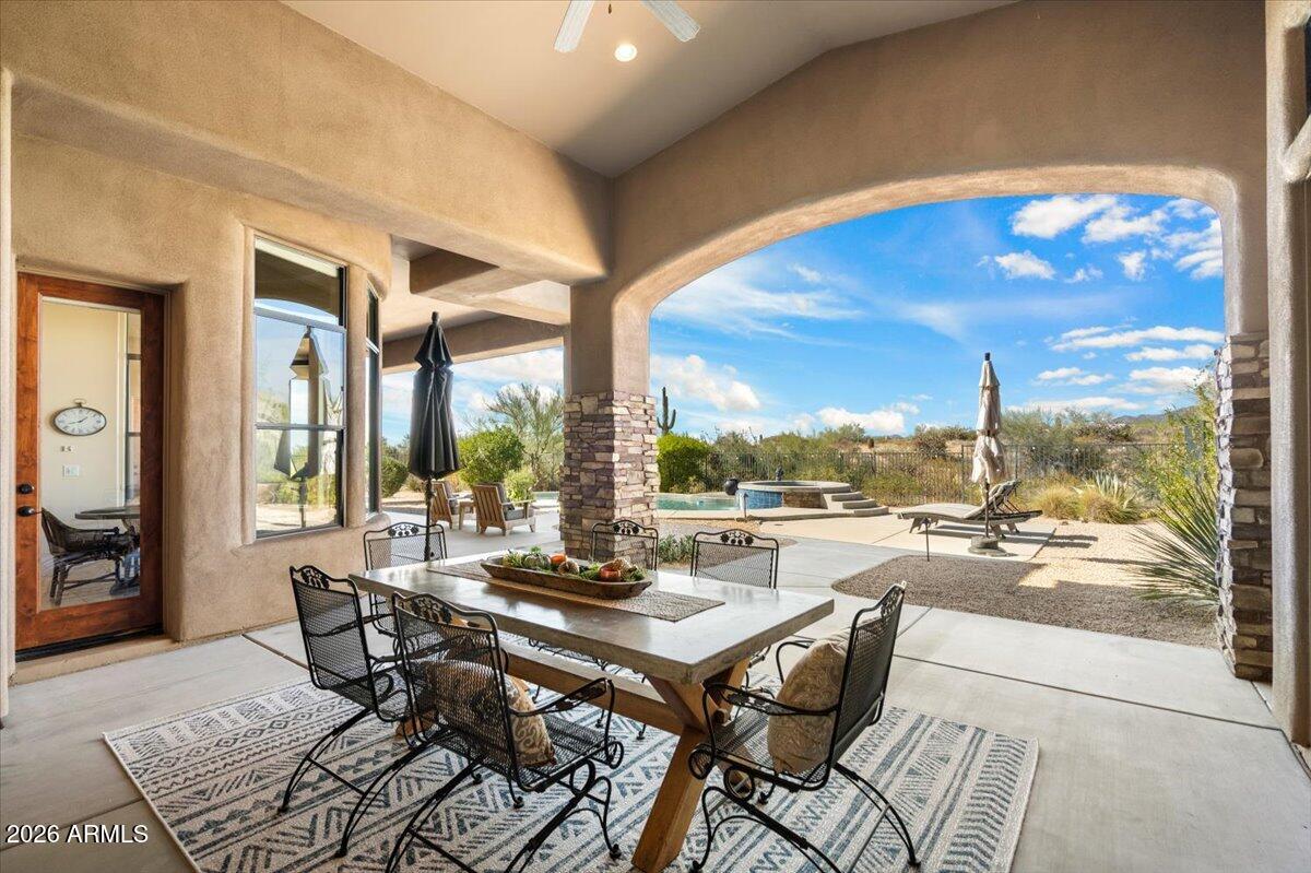 36410 N Boulder View Drive