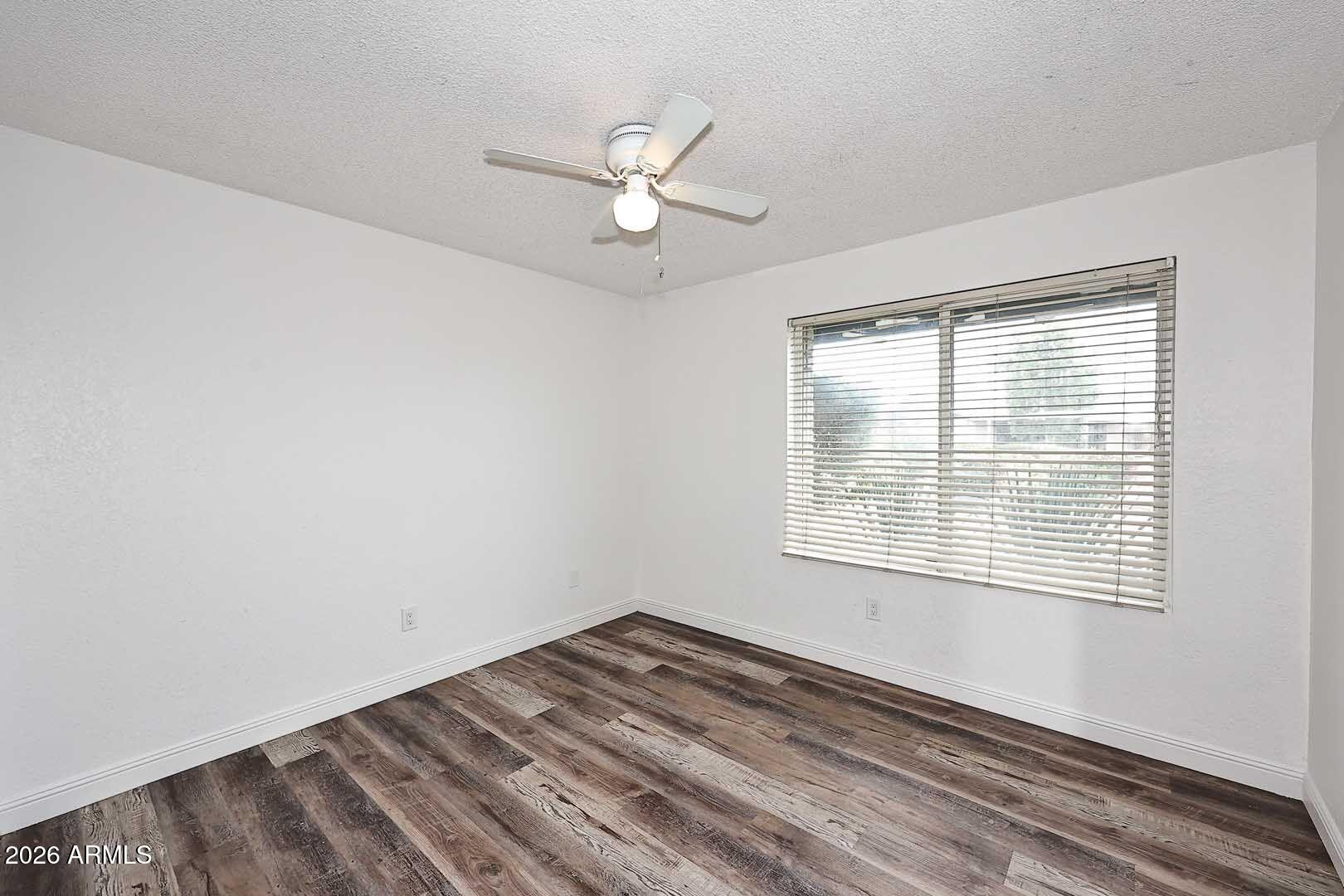 17640 N 1ST Place N