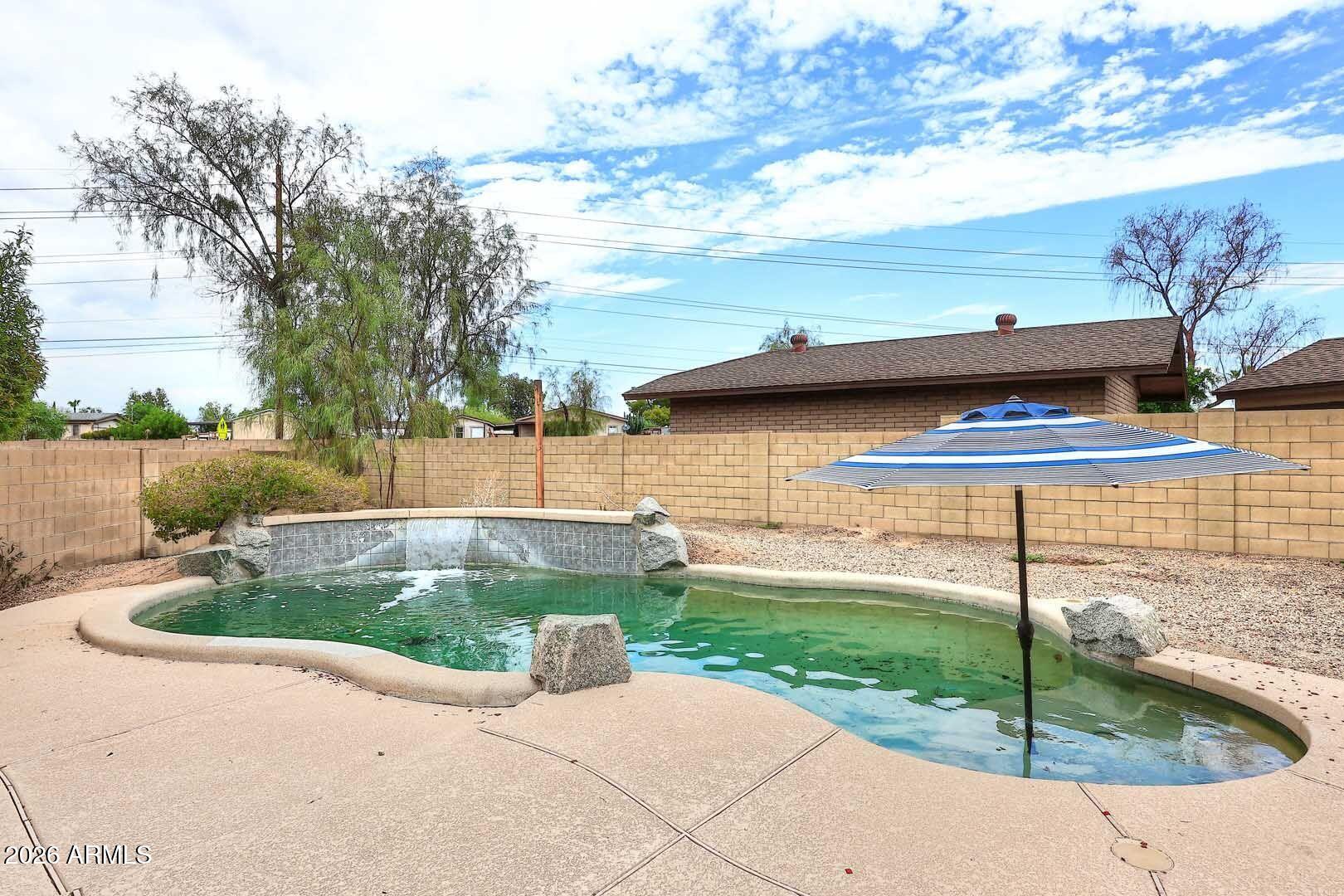 17640 N 1ST Place N