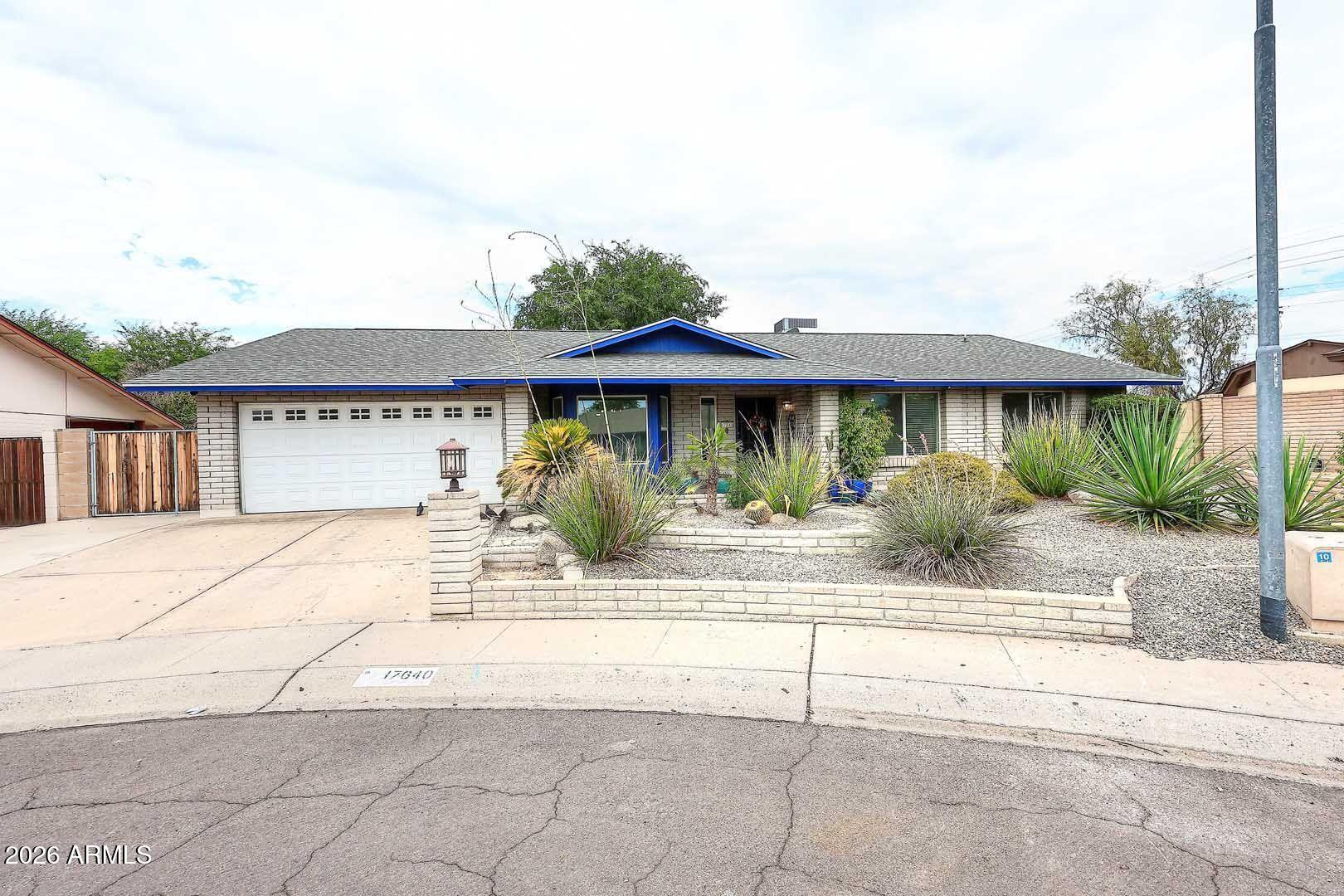 17640 N 1ST Place N