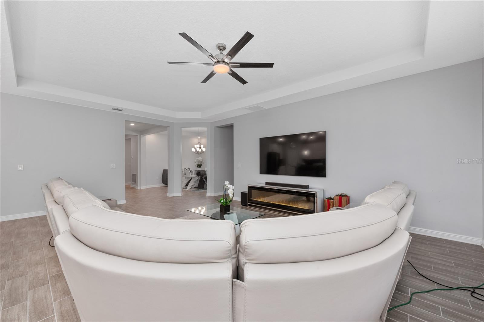 2756 NORWAY MAPLE CT