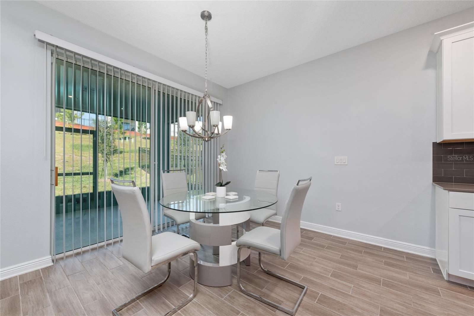 2756 NORWAY MAPLE CT