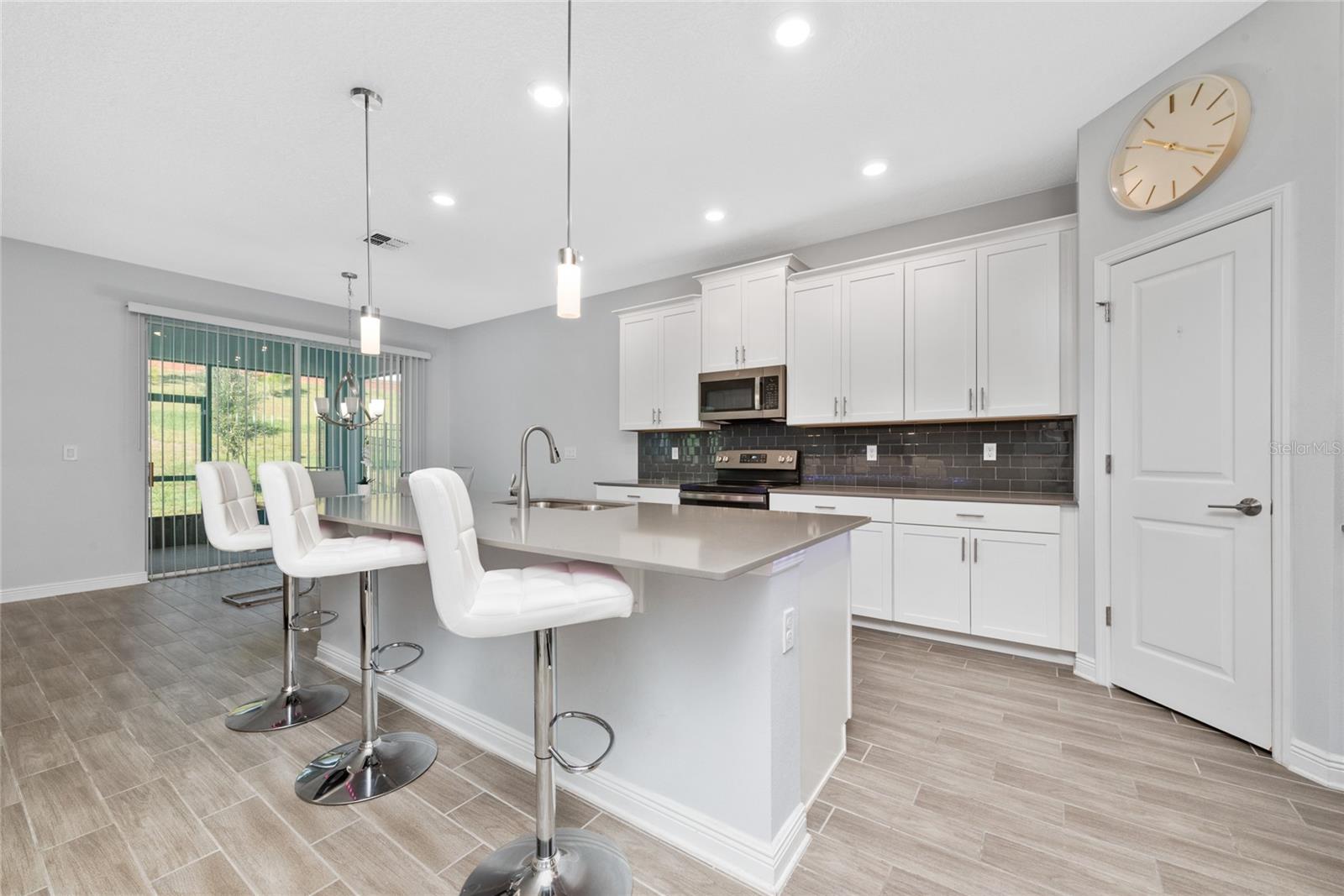 2756 NORWAY MAPLE CT