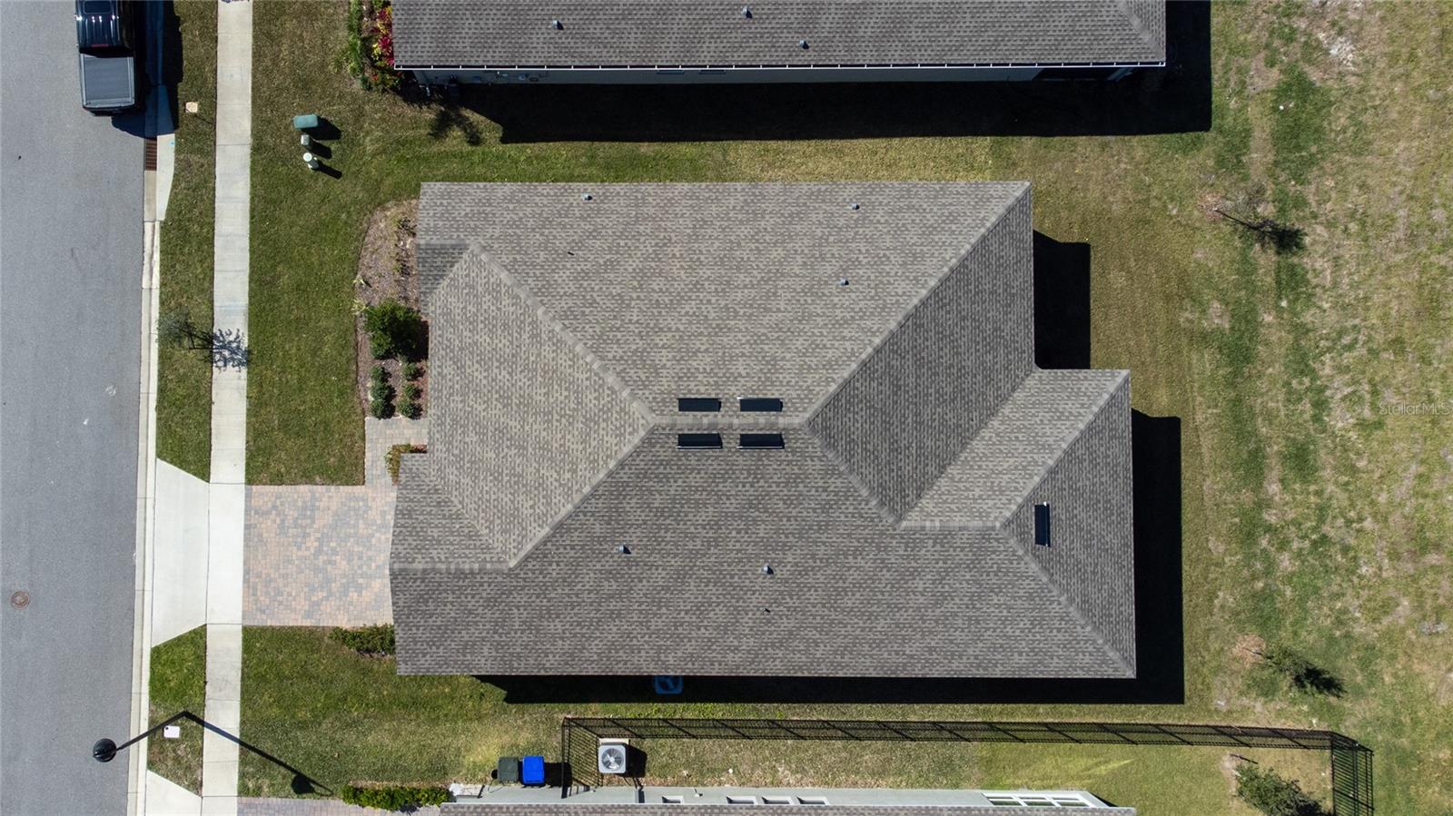 2756 NORWAY MAPLE CT