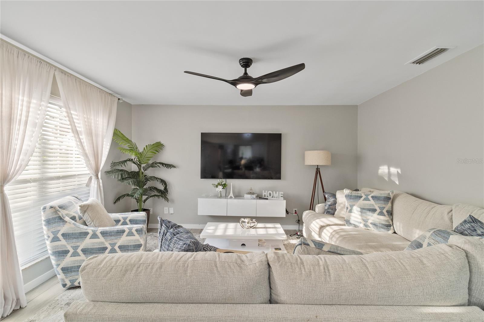 4104 WHITE PINE AVE #1