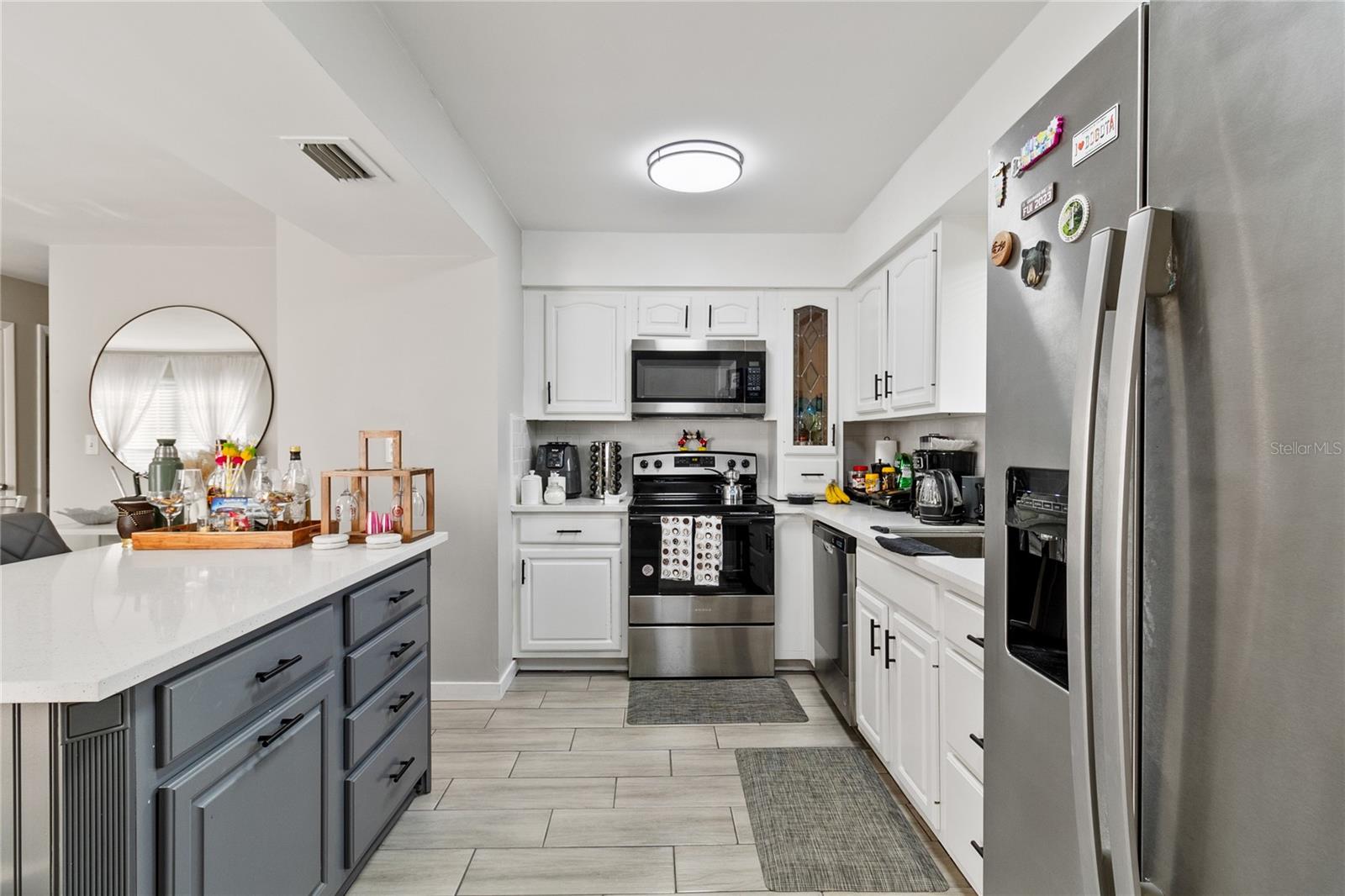 4104 WHITE PINE AVE #1