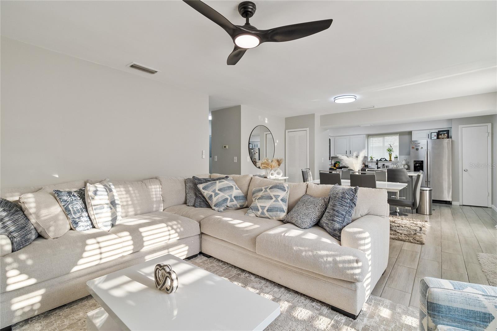 4104 WHITE PINE AVE #1