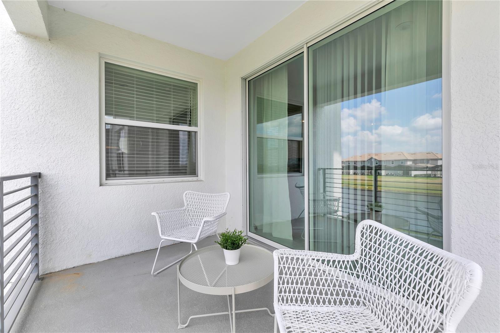 3121 PARADOX CIR #203