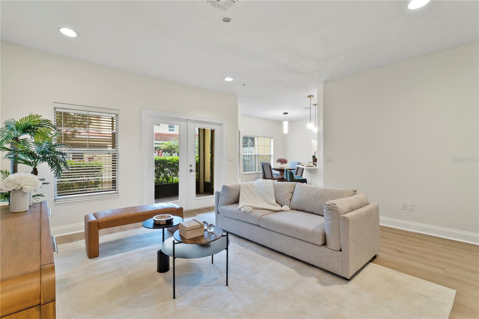 6881 PIAZZA ST