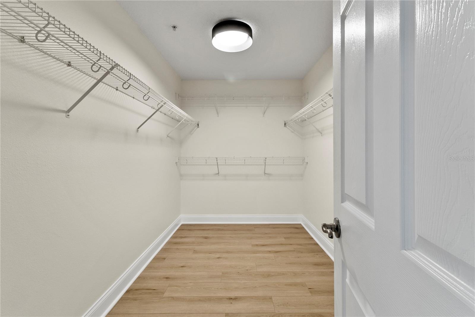 6881 PIAZZA ST