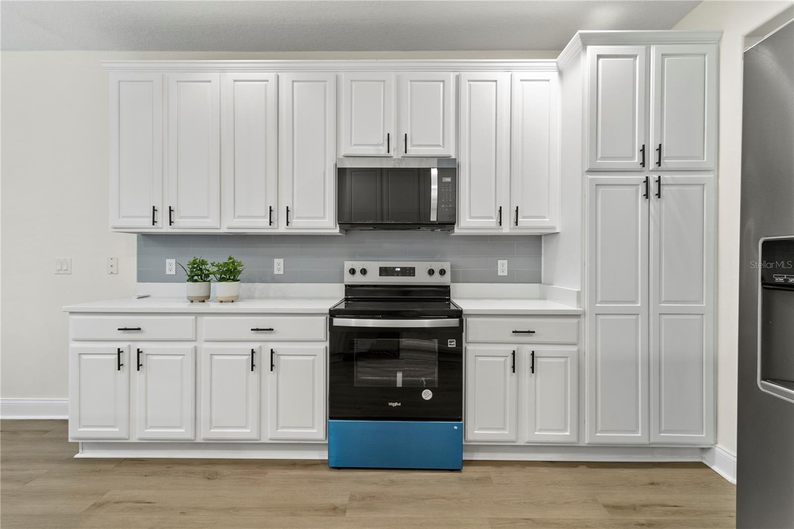 6881 PIAZZA ST
