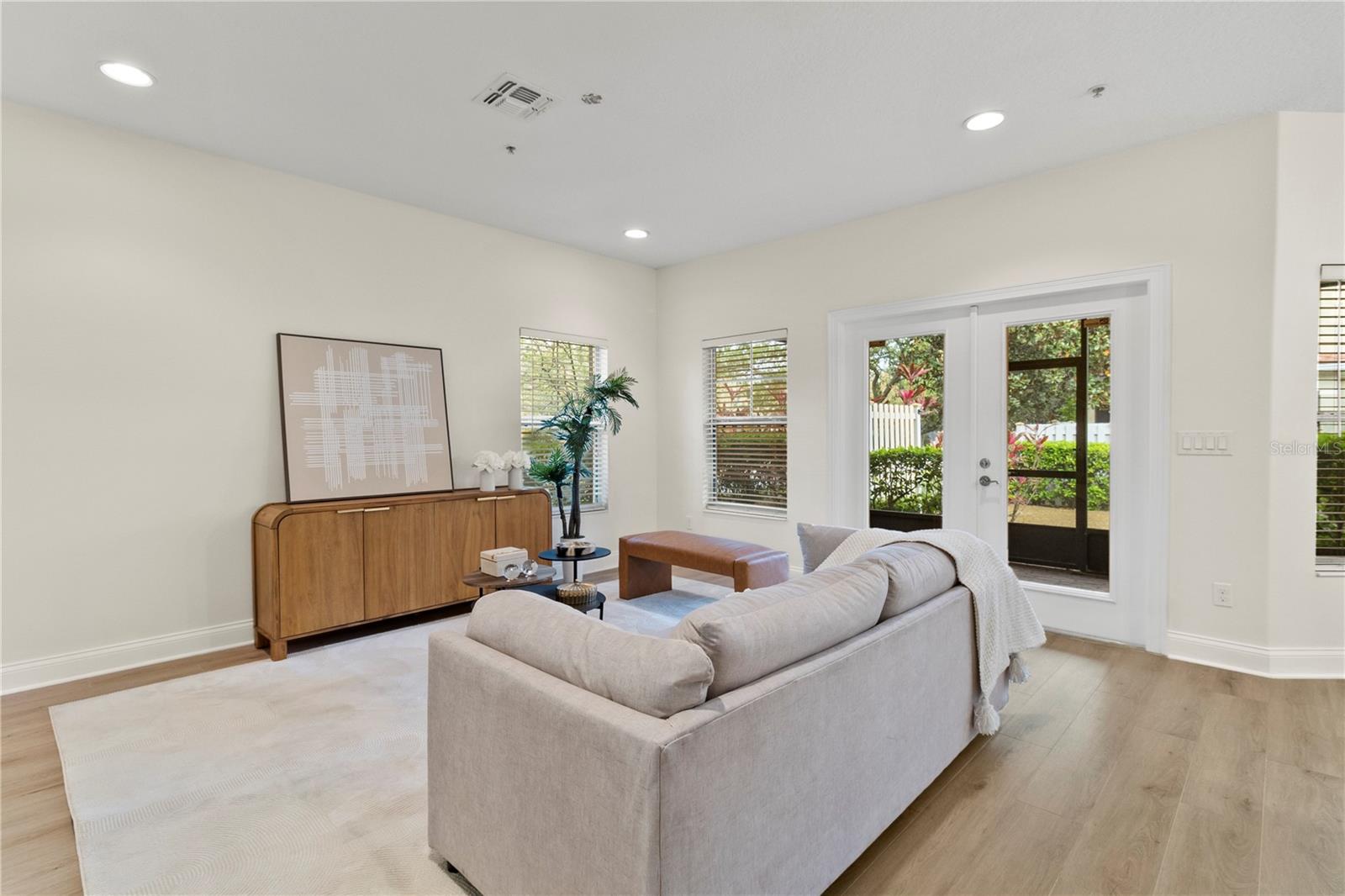 6881 PIAZZA ST