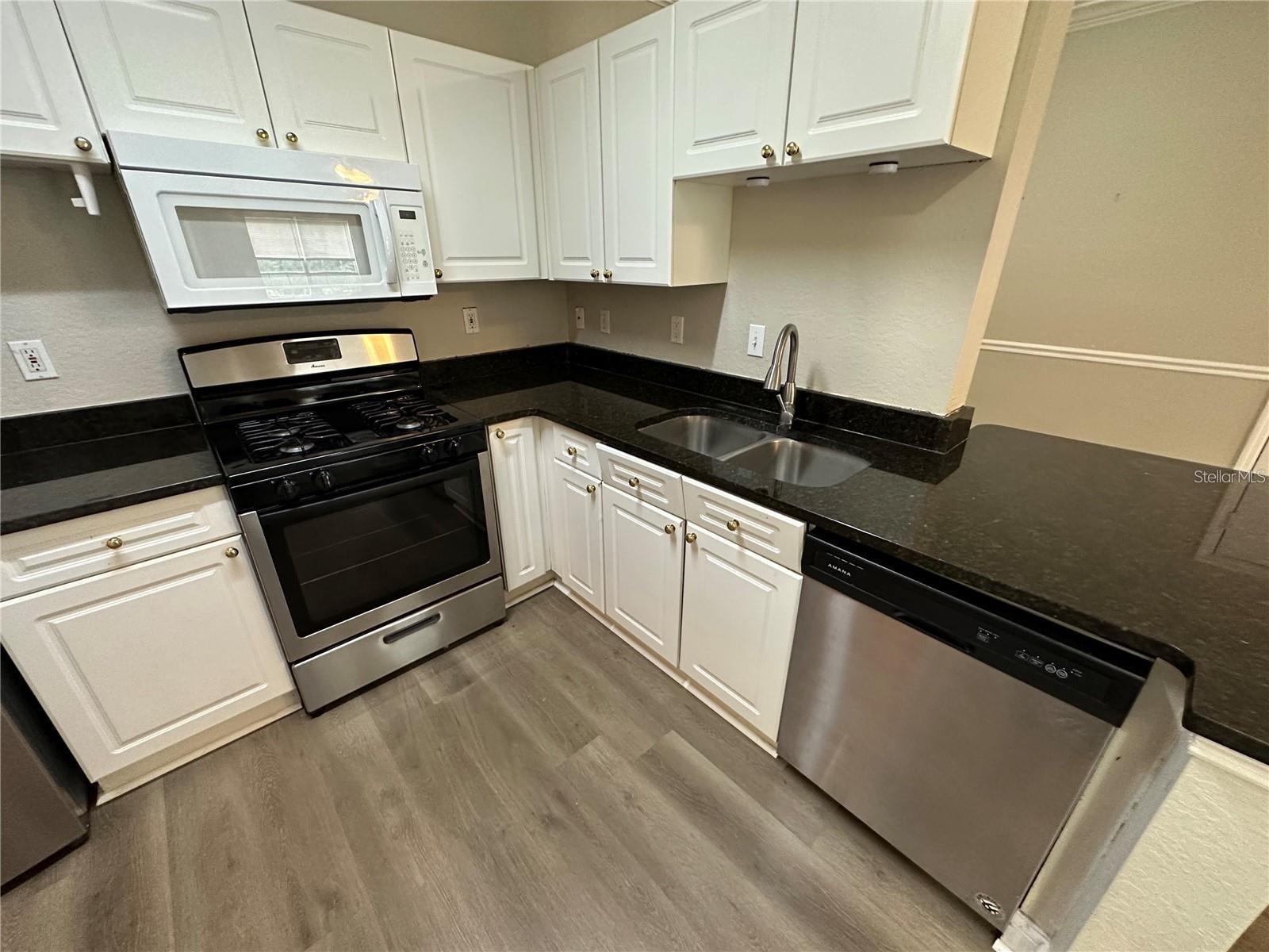 3307 S KIRKMAN RD #129