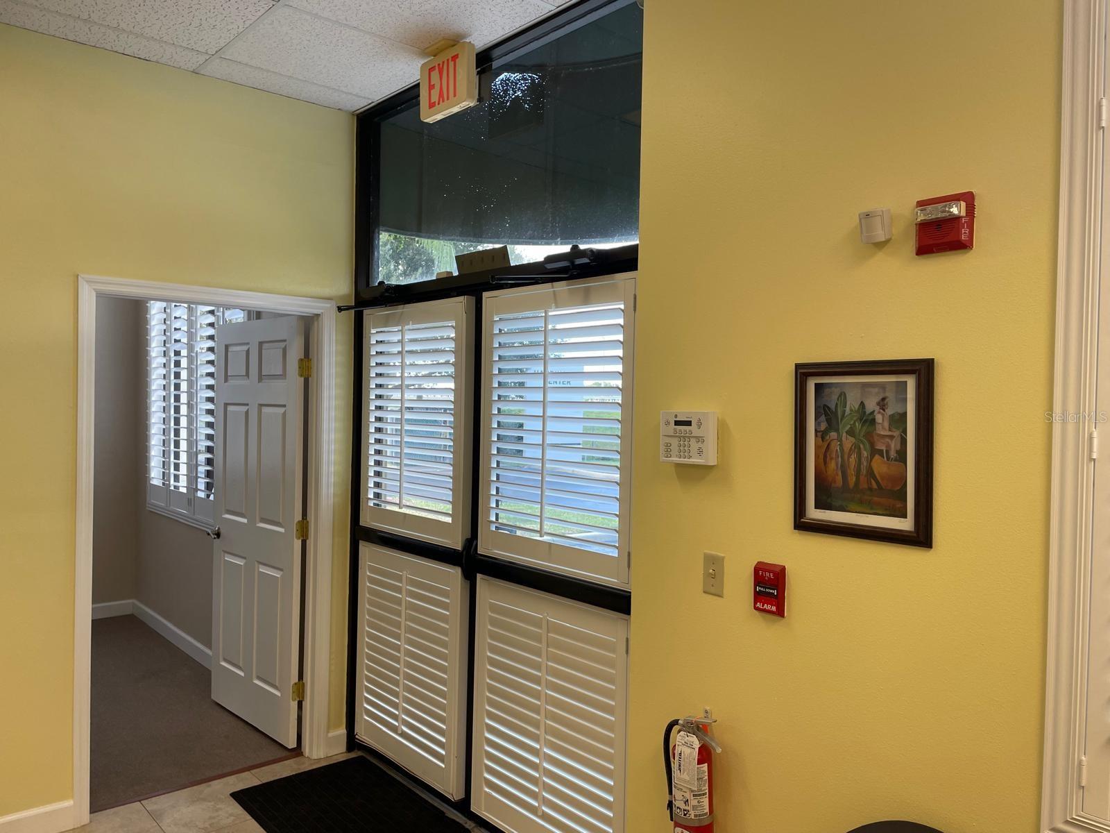 11495 LAKE UNDERHILL RD