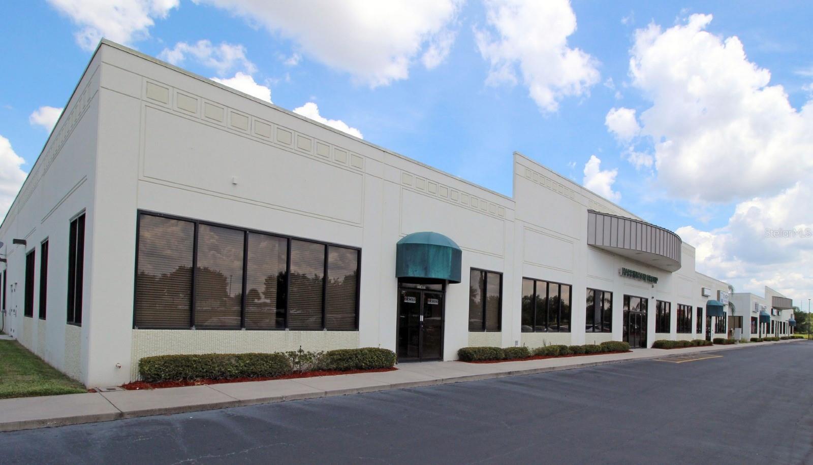 11513 LAKE UNDERHILL RD