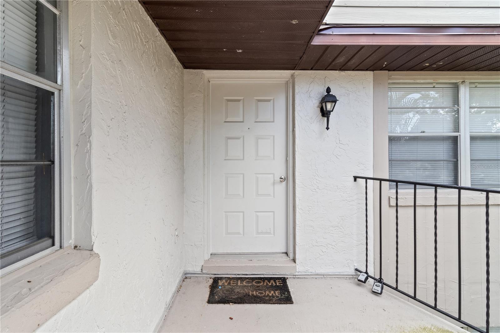 156 WINDTREE LN #201