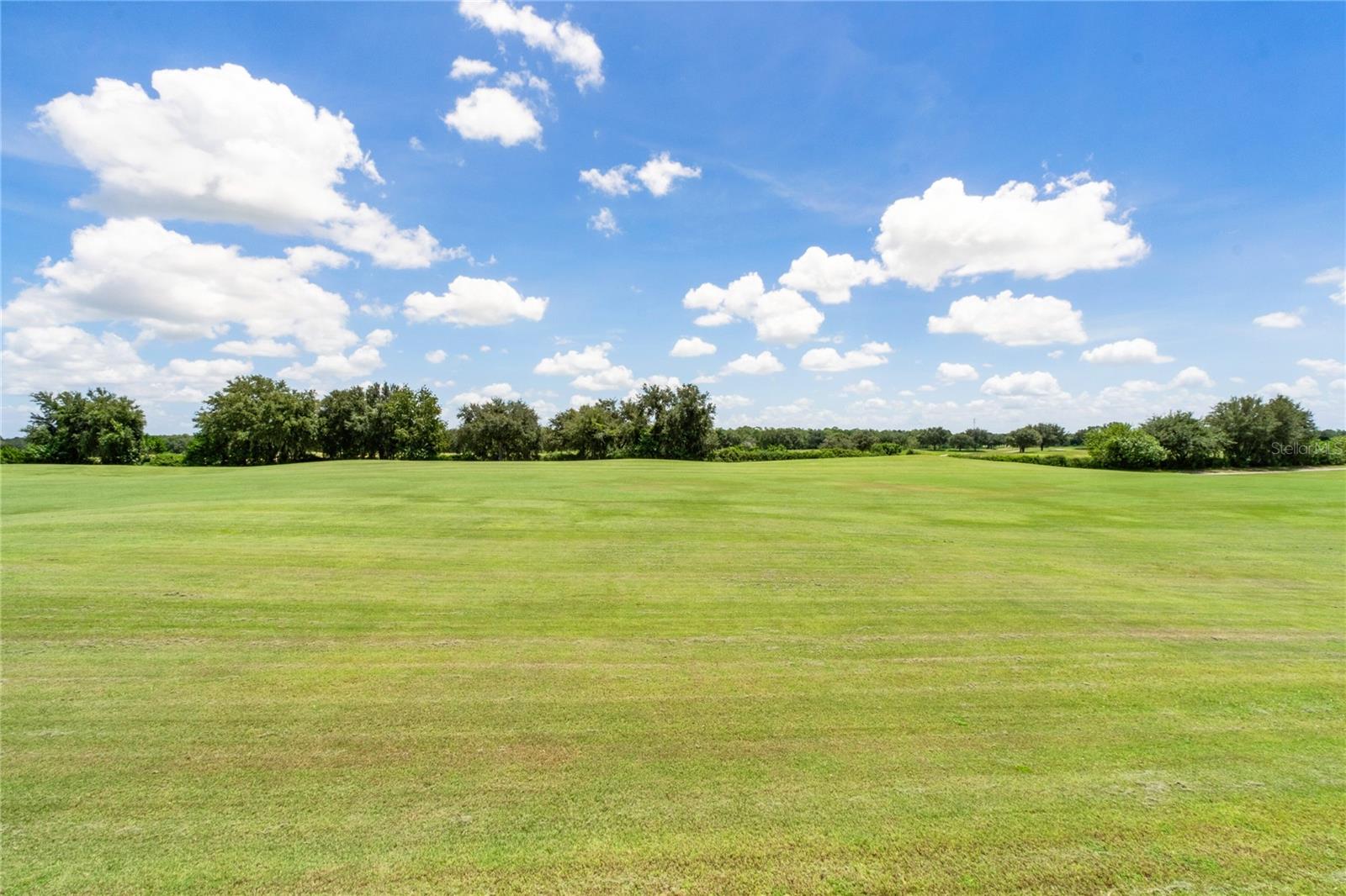 659 OCEAN COURSE AVE